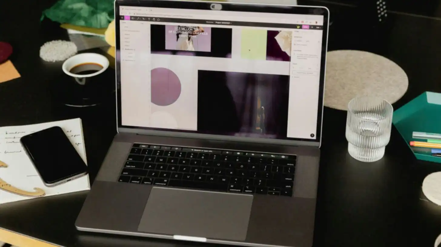 Modamour introduce l’analisi delle tendenze moda dal 2026 in partnership con C2 Fashion Studio per supportare la progettazione di collezioni Ready-to-Wear.